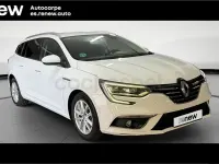 Usado Renault Mégane GrandTour Zen 130 CV (95 kW) 2017 Blanco Familiar