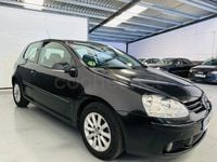 Usado VW Golf VI Highline 105 CV (77 kW) 2008 Negro Utilitario