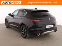 Usado Alfa Romeo Stelvio Executive 210 CV (154 kW) 2019 Negro SUV