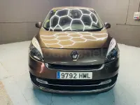 Usado Renault Grand Scénic III Business 110 CV (80 kW) 2013 Marrón Monovolumen