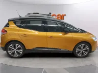 Usado Renault Scenic E-Tech Zen 131 CV (96 kW) 2017 Amarillo Monovolumen