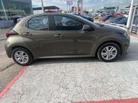 Usado Toyota Yaris Edition 125 CV (91 kW) 2021 Bronce Berlina
