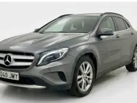 Usado Mercedes GLA220 Urban 177 CV (130 kW) 2016 Gris / plata SUV