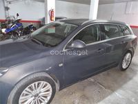 Usado Opel Insignia Sportive 160 CV (117 kW) 2013 Gris / plata Familiar