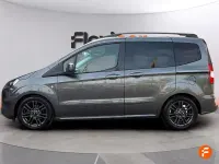 Usado Ford Tourneo Courier Sport 100 CV (73 kW) 2020 Gris / plata Monovolumen