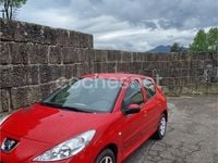 Usado Peugeot 206+ 70 CV (51 kW) 2009 Rojo Utilitario