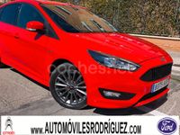 Usado Ford Focus ST-Line 125 CV (91 kW) 2018 Rojo Berlina
