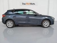 Usado Seat Leon Style 110 CV (80 kW) 2024 Gris