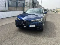 Usado Alfa Romeo Stelvio Executive 210 CV (154 kW) 2018 Violeta / lila SUV