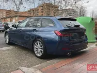 Usado BMW 320 Shadowline 190 CV (139 kW) 2022 Azul Familiar