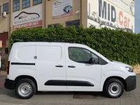Usado Citroën Berlingo 102 CV (75 kW) 2022 Blanco Monovolumen
