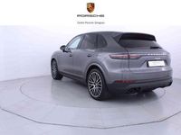Usado Porsche Cayenne 468 CV (344 kW) 2019 Gris / plata SUV