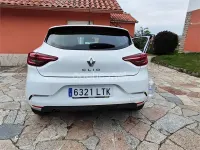 Usado Renault Clio V LIMITED 90 CV (66 kW) 2022 Blanco Berlina