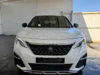 Usado Peugeot 5008 GT-line 130 CV (95 kW) 2020 Blanco SUV