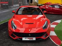 Usado Ferrari F12 741 CV (545 kW) 2016 Rojo Coupe
