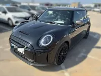 Usado Mini Cooper SE 135 kW (184 CV) 2022 Negro Utilitario