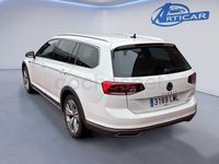 Usado VW Passat Alltrack 200 CV (147 kW) 2021 Blanco Familiar
