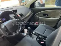 Usado Renault Mégane Authentique 100 CV (73 kW) 2011 Blanco Berlina