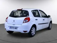 Usado Renault Clio Business 73 CV (53 kW) 2012 Blanco Utilitario