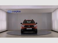 Usado Dacia Duster Essentiel 90 CV (66 kW) 2021 Naranja arizona (metalizado) SUV