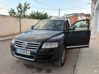 Usado VW Touareg 313 CV (230 kW) 2004 Negro SUV
