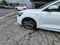 Usado Ford Focus ST-Line 125 CV (91 kW) 2019 Blanco Berlina