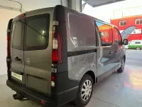 Usado Opel Vivaro Selective 125 CV (91 kW) 2017 Gris Monovolumen