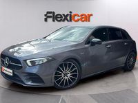 Usado Mercedes A180 116 HP (85 kW) 2021 Cinzento Sedan