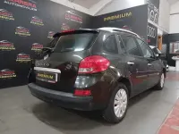 Usado Renault Clio Authentique 75 CV (55 kW) 2009 Negro Familiar