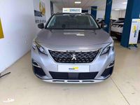 Usado Peugeot 5008 Allure 130 CV (95 kW) 2020 Gris / plata SUV