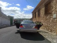 Usado Mercedes E220 Classic 143 CV (105 kW) 2002 Gris / plata Berlina