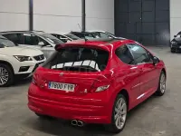 Usado Peugeot 207 RC 175 CV (128 kW) 2008 Rojo Berlina