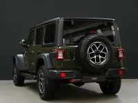 Usado Jeep Wrangler Unlimited Rubicon 268 CV (197 kW) 2024 Verde SUV