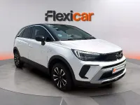 Usado Opel Crossland Elegance 131 CV (96 kW) 2024 Blanco SUV