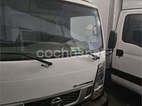 Usado Nissan Cabstar 136 CV (100 kW) 2013 Blanco Pickup/Camioneta