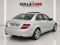 Usado Mercedes C320 Avantgarde 224 CV (164 kW) 2008 Gris / plata Berlina