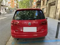 Usado VW Golf Sportsvan Sportline 110 CV (80 kW) 2014 Rojo Monovolumen