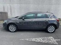 Usado Opel Astra Excellence 110 CV (80 kW) 2013 Gris / plata Berlina