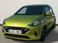 Usado Hyundai i10 67 CV (49 kW) 2024 Verde Utilitario