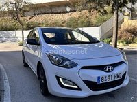 Usado Hyundai i30 90 CV (66 kW) 2012 Blanco Berlina