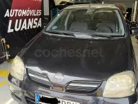 Usado Nissan Almera Tino Acenta 116 CV (85 kW) 2005 Negro Monovolumen