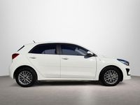 Usado Kia Rio 84 CV (61 kW) 2023 Blanco Berlina