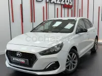 Usado Hyundai i30 120 CV (88 kW) 2020 Blanco Berlina