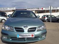 Usado Nissan Almera 112 CV (82 kW) 2001 Verde Berlina