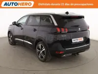 Usado Peugeot 5008 Allure 130 CV (95 kW) 2019 Negro SUV
