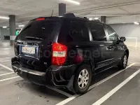 Usado Kia Carnival 185 CV (136 kW) 2008 Negro Monovolumen