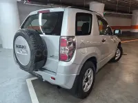 Usado Suzuki Grand Vitara 106 CV (77 kW) 2006 Gris / plata SUV