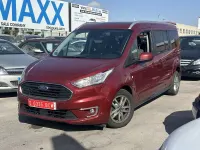 Usado Ford Grand Tourneo Connect Titanium 120 CV (88 kW) 2019 Rojo metalico Monovolumen
