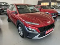 Usado Hyundai Kona 120 CV (88 kW) 2023 Granate SUV