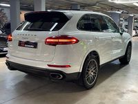 Usado Porsche Cayenne Platinum Edition 262 CV (192 kW) 2017 Blanco SUV